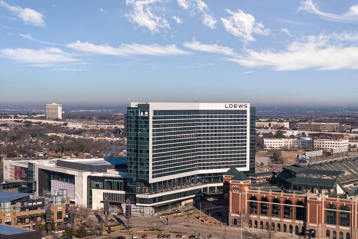 Loews Arlington
