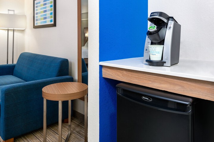 Holiday Inn Express & Suites Naples North - Bonita Springs by IHG