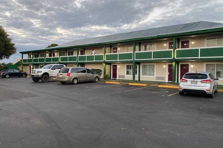 Inn on the Green