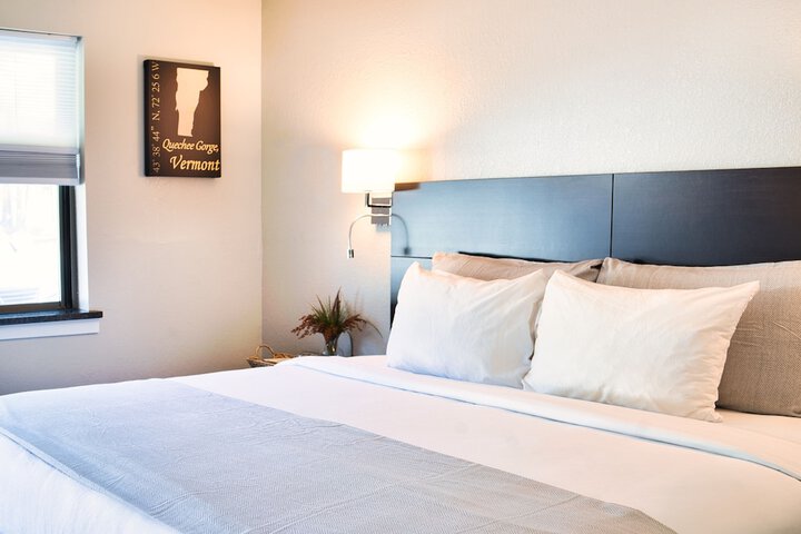 Room 14 of 25