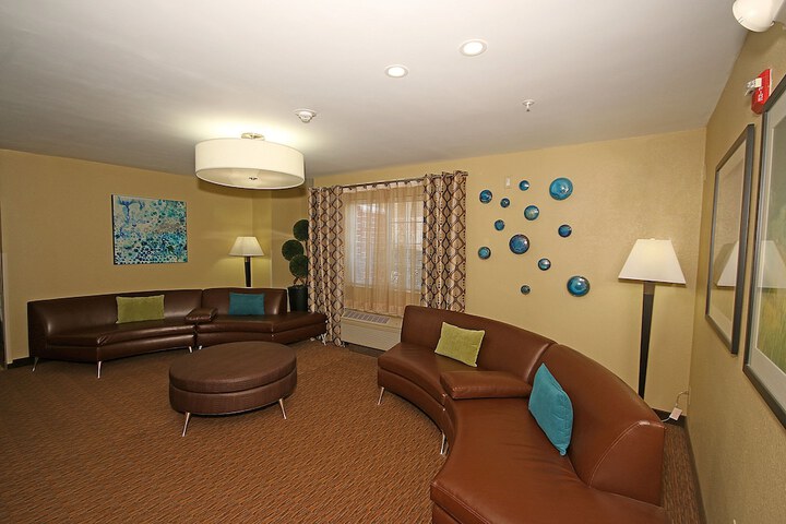 Hotel 5 of 25