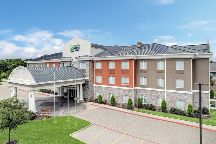 Holiday Inn Express Hotel & Suites Clute - Lake Jackson by IHG