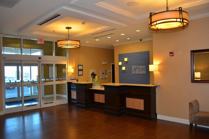Holiday Inn Express Hotel & Suites Smithfield - Selma I -95 by IHG