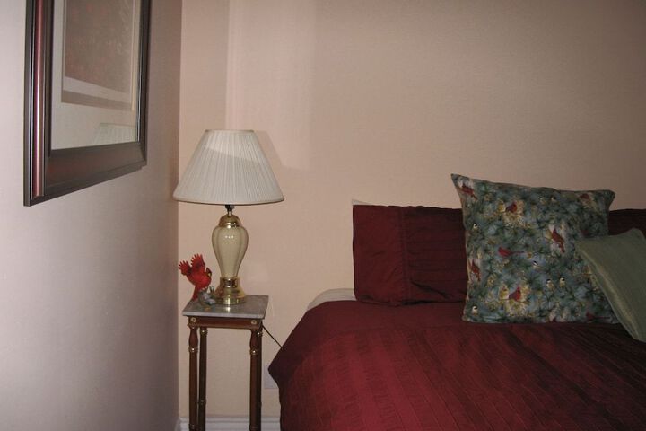TWIN PINES BED & BREAKFAST