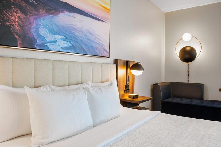 La Quinta Inn & Suites by Wyndham La Habra
