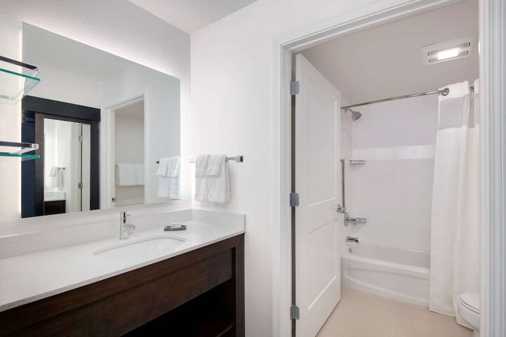 Room 12 of 35