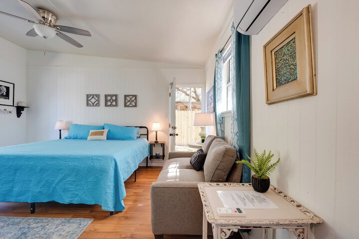 6 Mi to St. George Island: Cozy Gulf Coast Retreat!