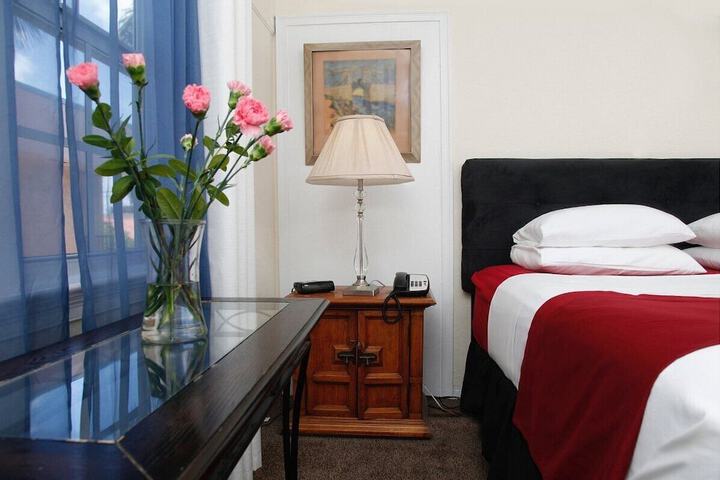 Room 18 of 21