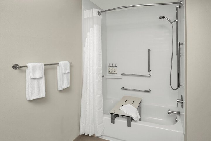 Holiday Inn Express Hattiesburg West Univ Area by IHG