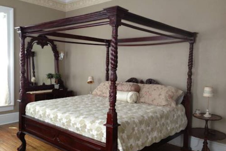 1829 FEDERAL INN