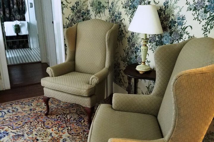 Room 38 of 72