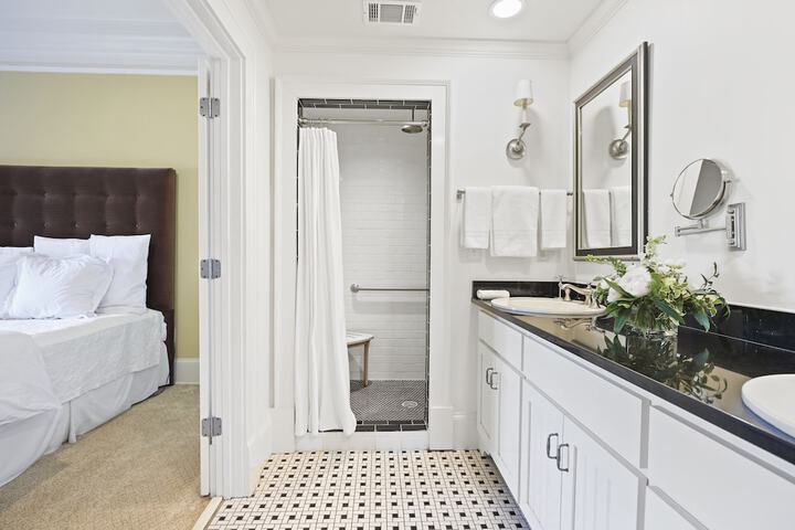 Room 20 of 44
