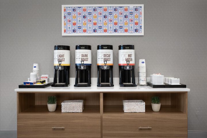 Hampton Inn & Suites Tupelo / Barnes Crossing