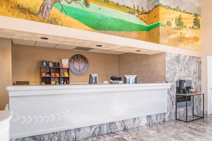Laurel Inn Motel