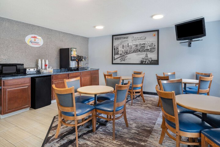 Super 8 by Wyndham Danville