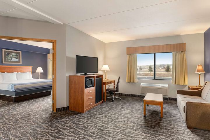 Room 32 of 54