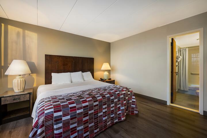 Room 22 of 26