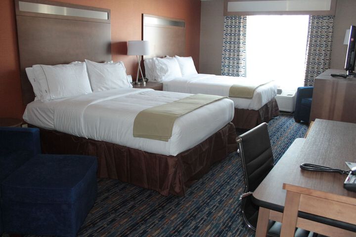 Room 22 of 43