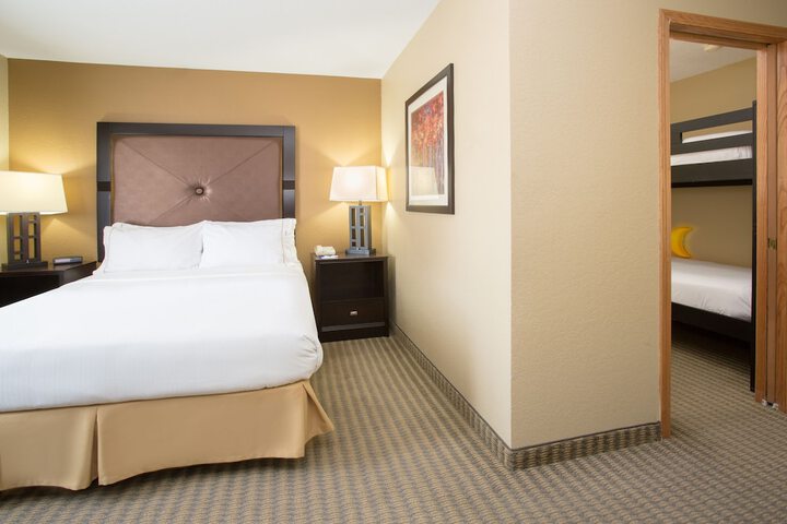 Room 20 of 40