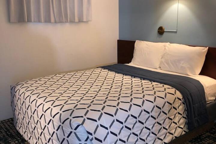 Room 19 of 51