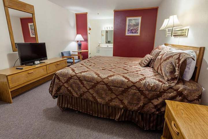 Room 10 of 37