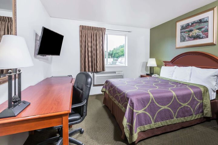 Room 20 of 35