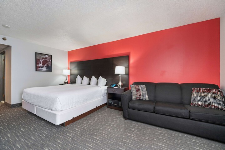 Room 37 of 119
