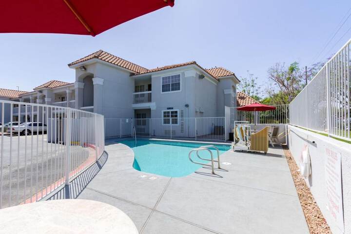 Pool 5 of 24