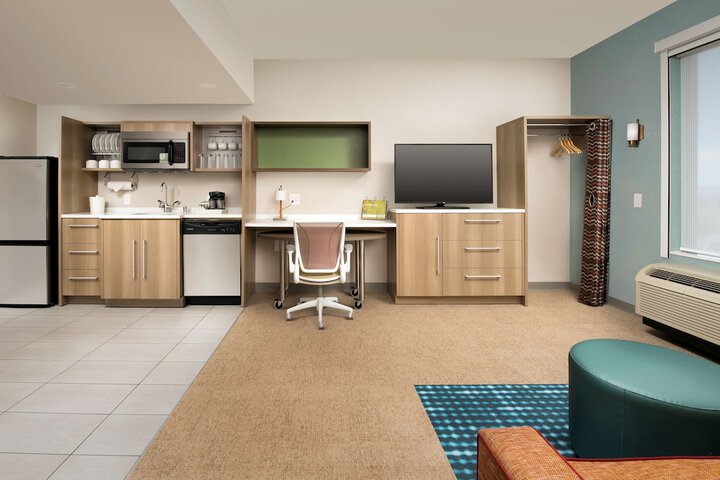 Room 17 of 25
