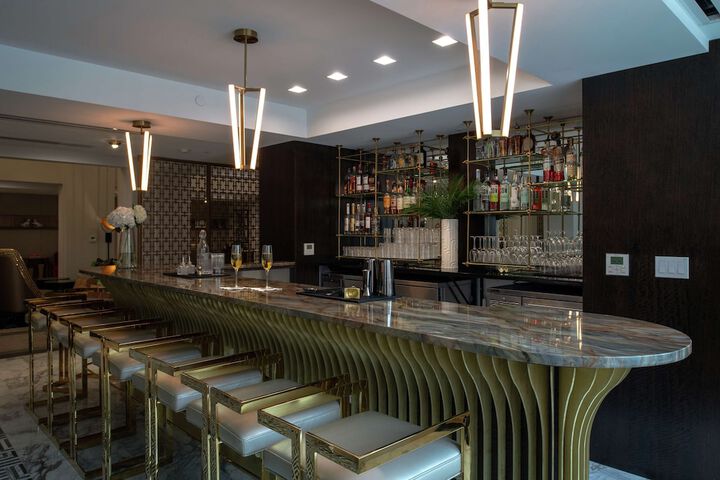 Tulsa Club Hotel Curio Collection by Hilton