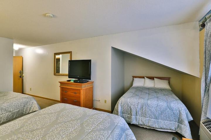Amerivu Inn & Suites New Richmond