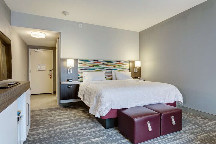 Room 13 of 47
