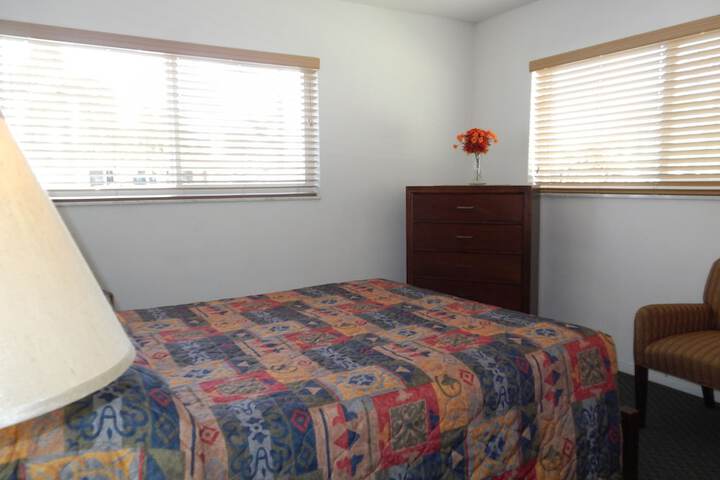 Room 25 of 105