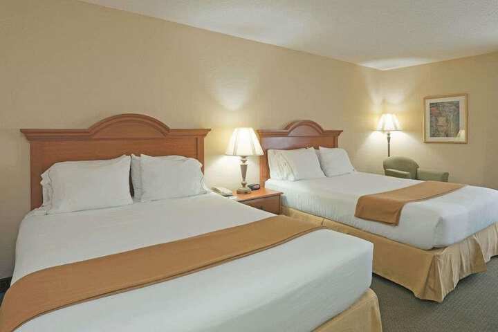 Comfort Inn & Suites Fultondale Gardendale I-65