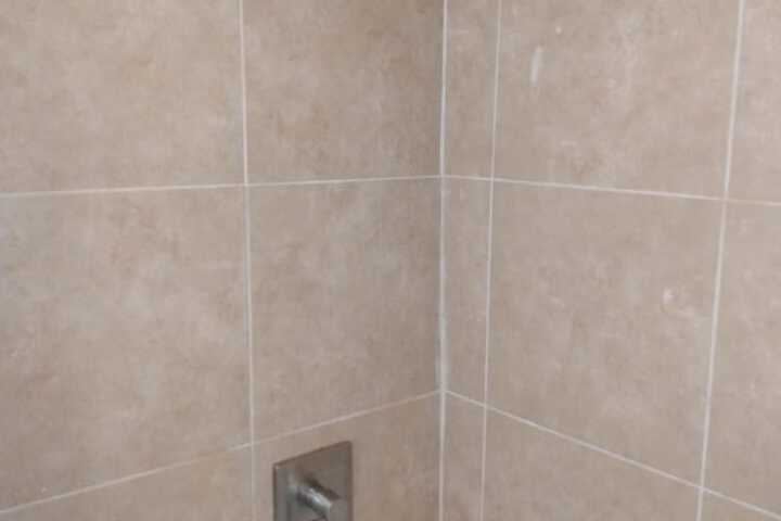 Room 9 of 31