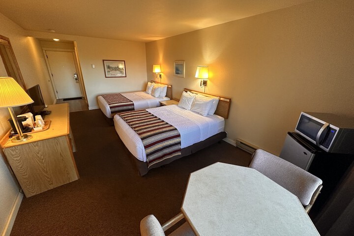 Room 150 of 181