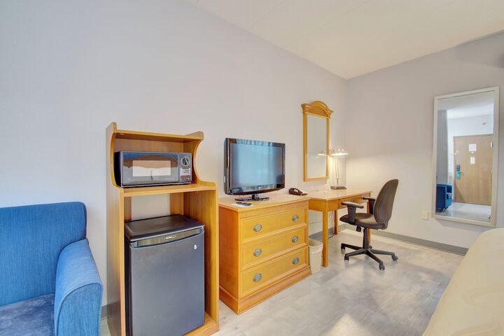 Room 17 of 84