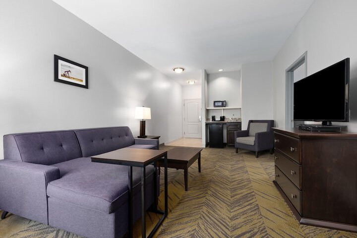 La Quinta Inn & Suites by Wyndham-Brookshire-West Katy