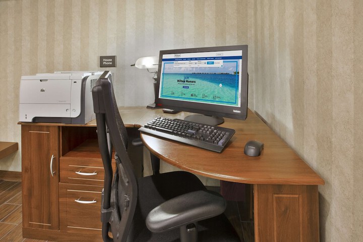 Business Center 22 of 22