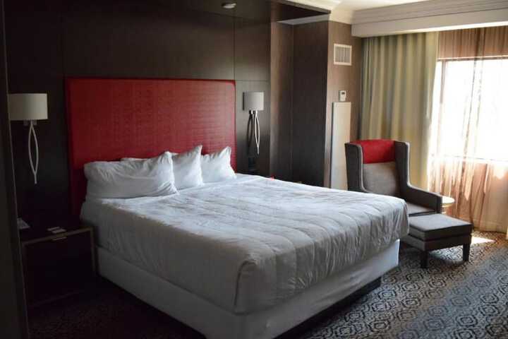 Caesars Southern Indiana Hotel & Casino - a Caesars Rewards Destination