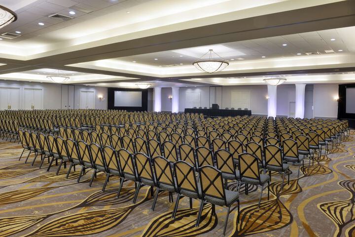 DoubleTree by Hilton Hotel Lafayette