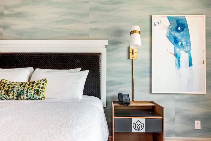 Room 202 of 250