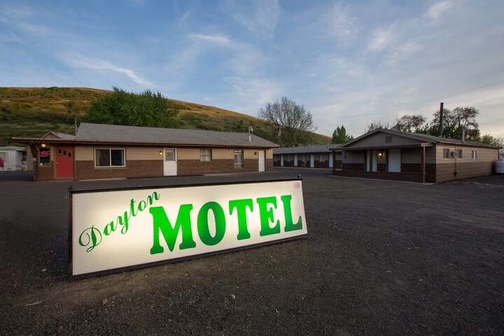 Hotel 4 of 34