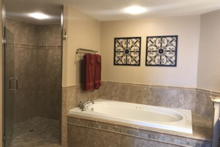 Northeast Corner Penthouse 3 BR 3 BA Sanibel 1102