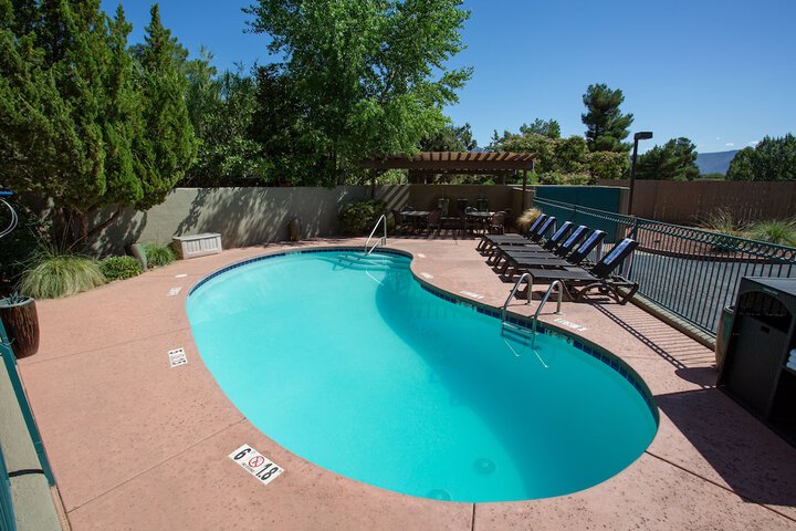 Pool 6 of 55
