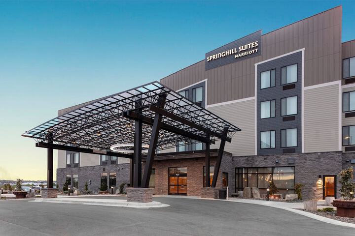 Hotel 4 of 24