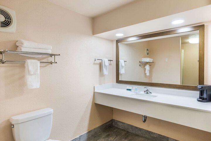 Quality Inn Pulaski
