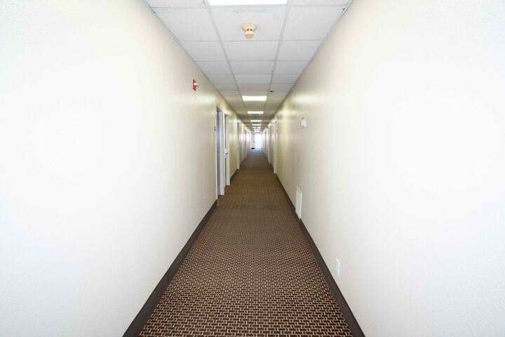 Ballroom/Hall 41 of 42