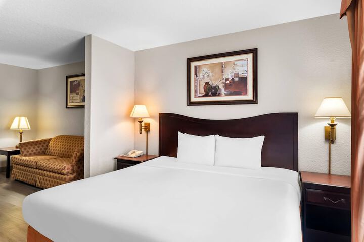 Country Inn & Suites by Radisson Hot Springs, AR