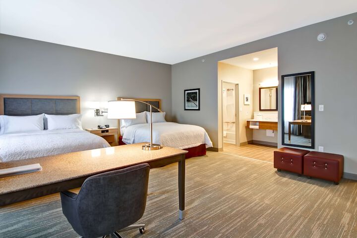 Hampton Inn & Suites by Hilton Grande Prairie
